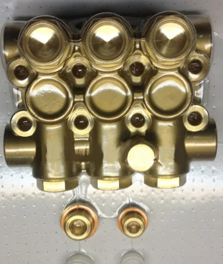 Комплект клапанного блока помпы серии LJ | Mazzoni | 18мм - фото 2 - id-p136773875