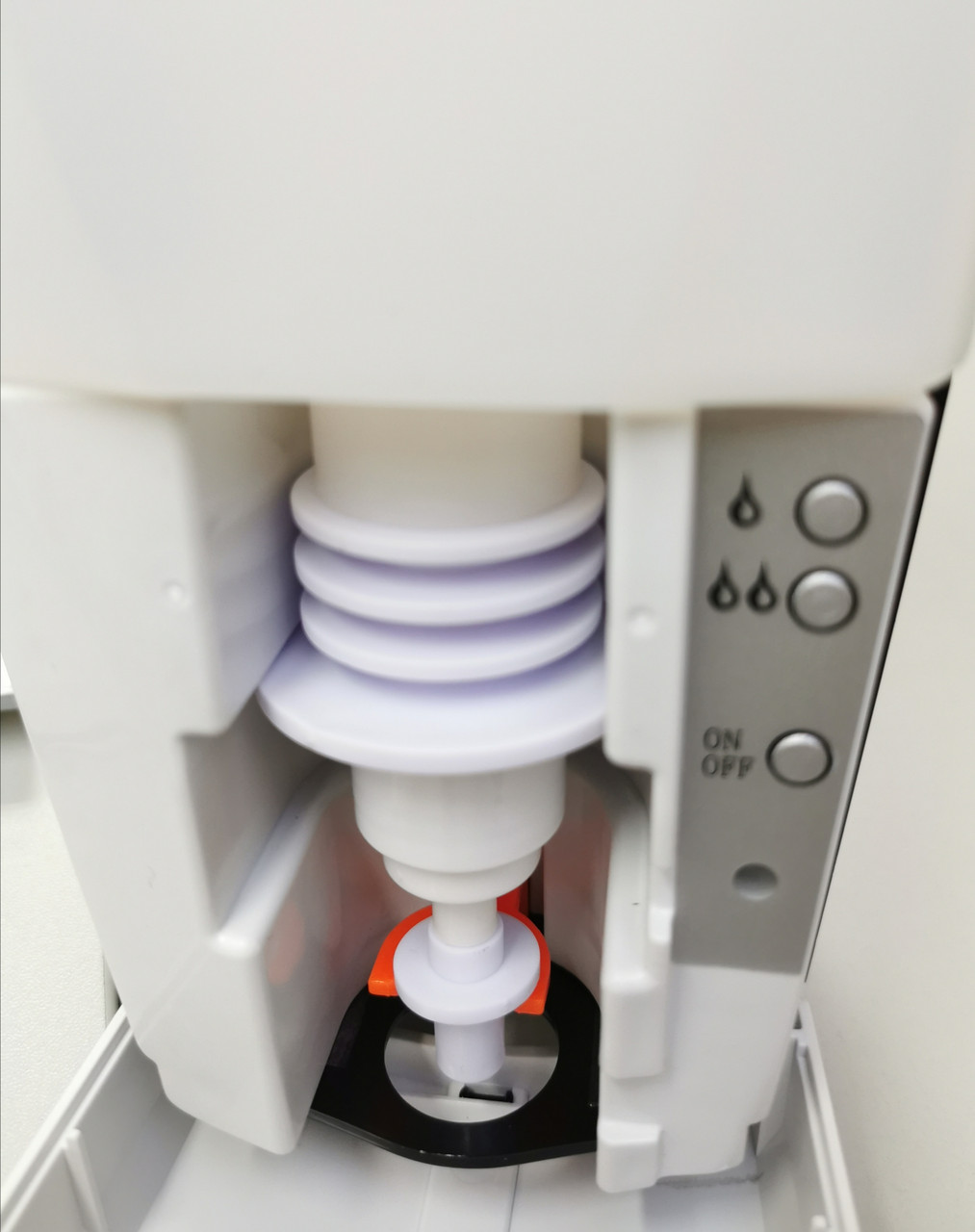 Сенсорный дозатор для антисептика BIONIK BK1029 (1 литр) - фото 3 - id-p137008877