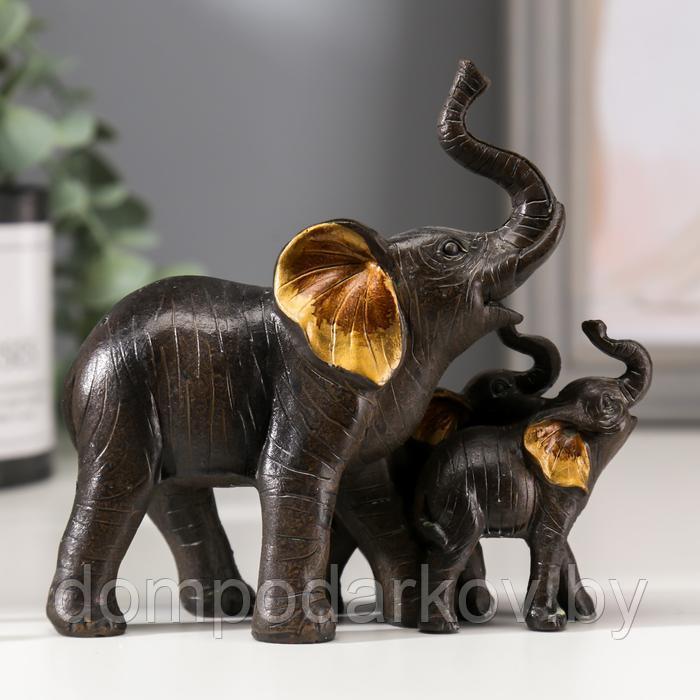 Сувенир полистоун "Слон африканский коричневый со слонятами" золотые ушки 11х12х5,5 см - фото 3 - id-p137082679