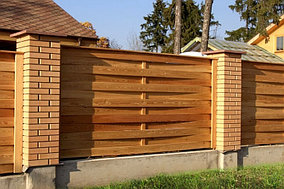 Забор плетеный деревянный