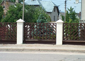 Забор для палисадника деревянный