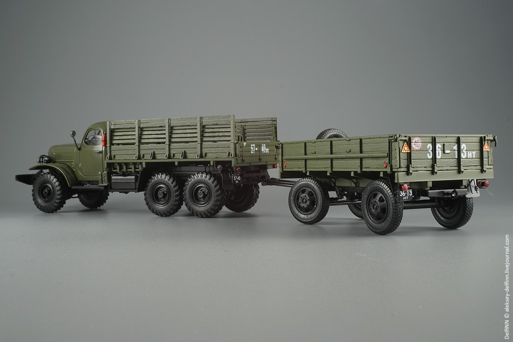 Прицеп - шасси автомобильный низкорамный двухосный СМЗ-710Б (2-ПН-2)