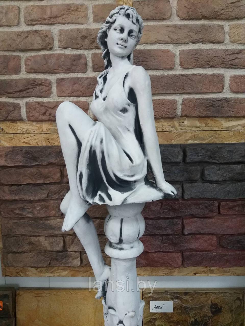 Скульптура "Девушка на подиуме" - фото 3 - id-p96891435