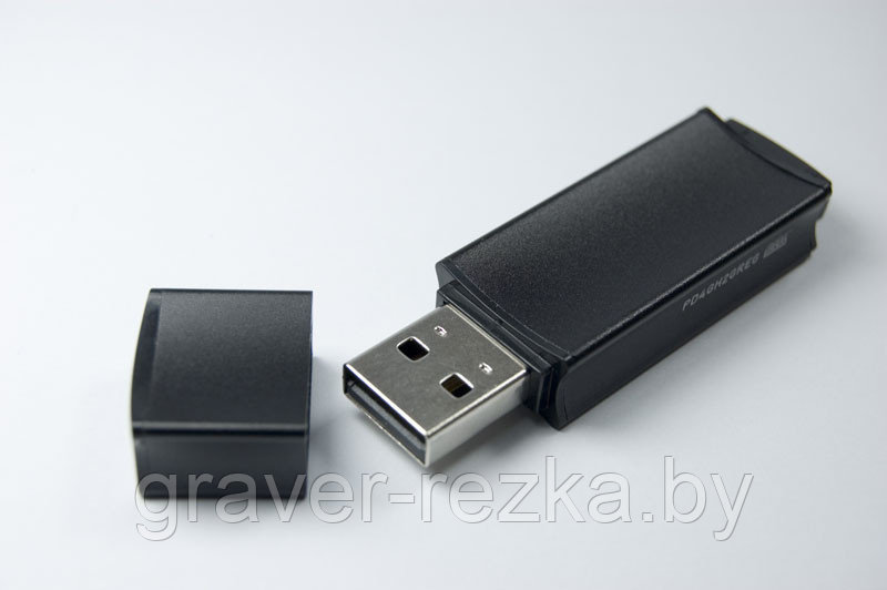 Флеш накопитель USB 2.0 Goodram Edge UEG2, металл, черный, 128Gb - фото 1 - id-p137308076