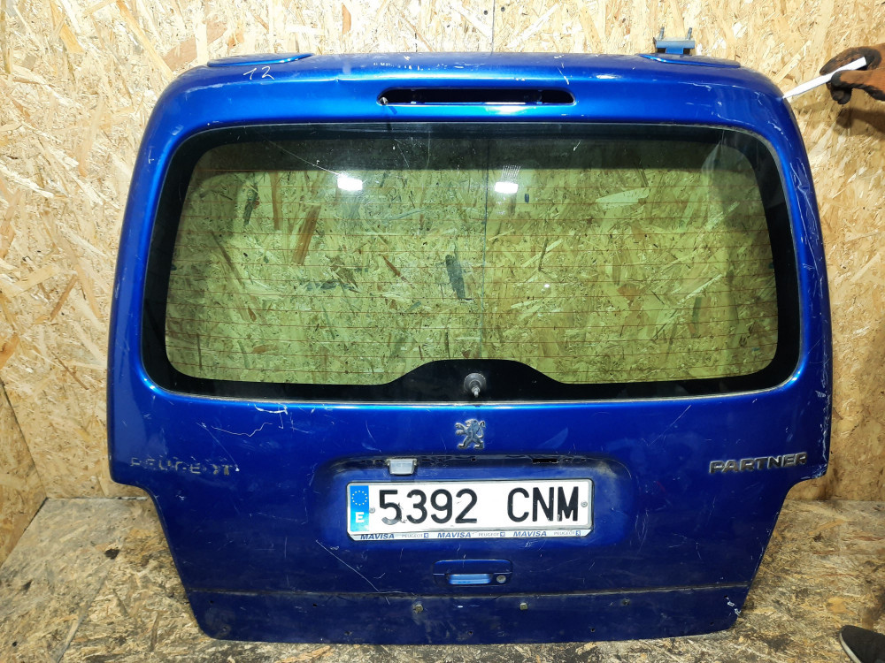 Крышка (дверь) багажника на Peugeot Partner 1 поколение (M49) - фото 1 - id-p111781679