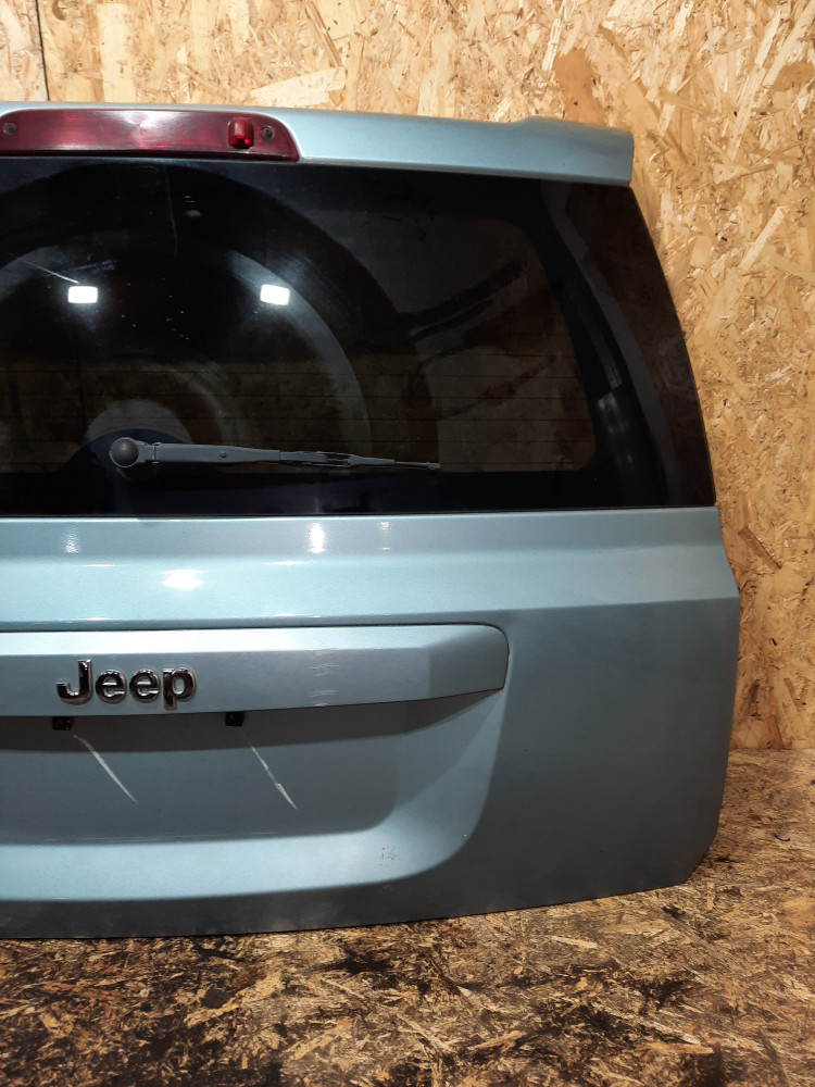 Крышка (дверь) багажника на Jeep Patriot 1 поколение [рестайлинг] - фото 3 - id-p133347622