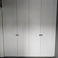Шкаф корпусный белый с распашными дверями