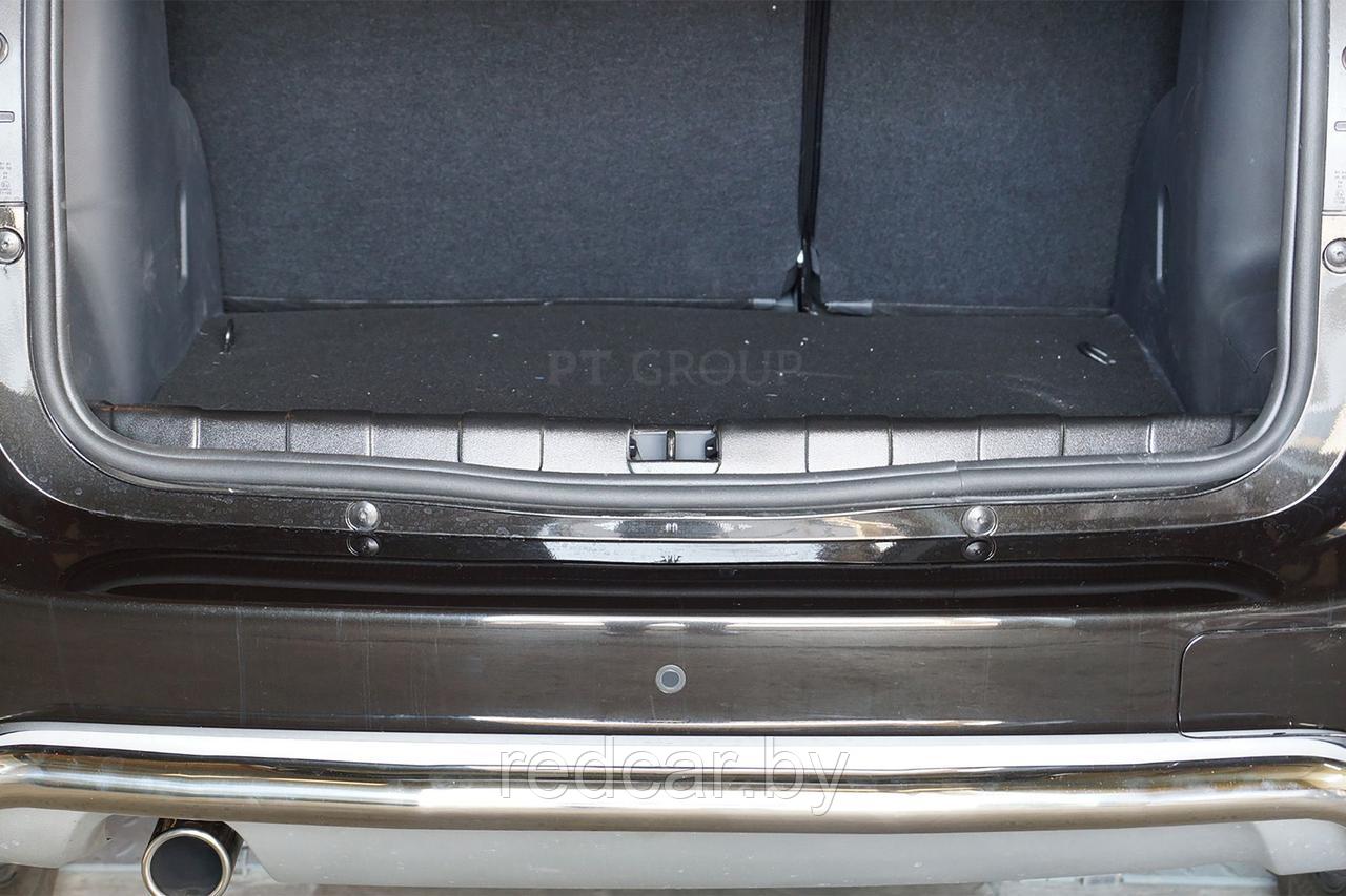 Накладка в проём багажника (ABS) Nissan Terrano с 2014 - фото 3 - id-p137949683