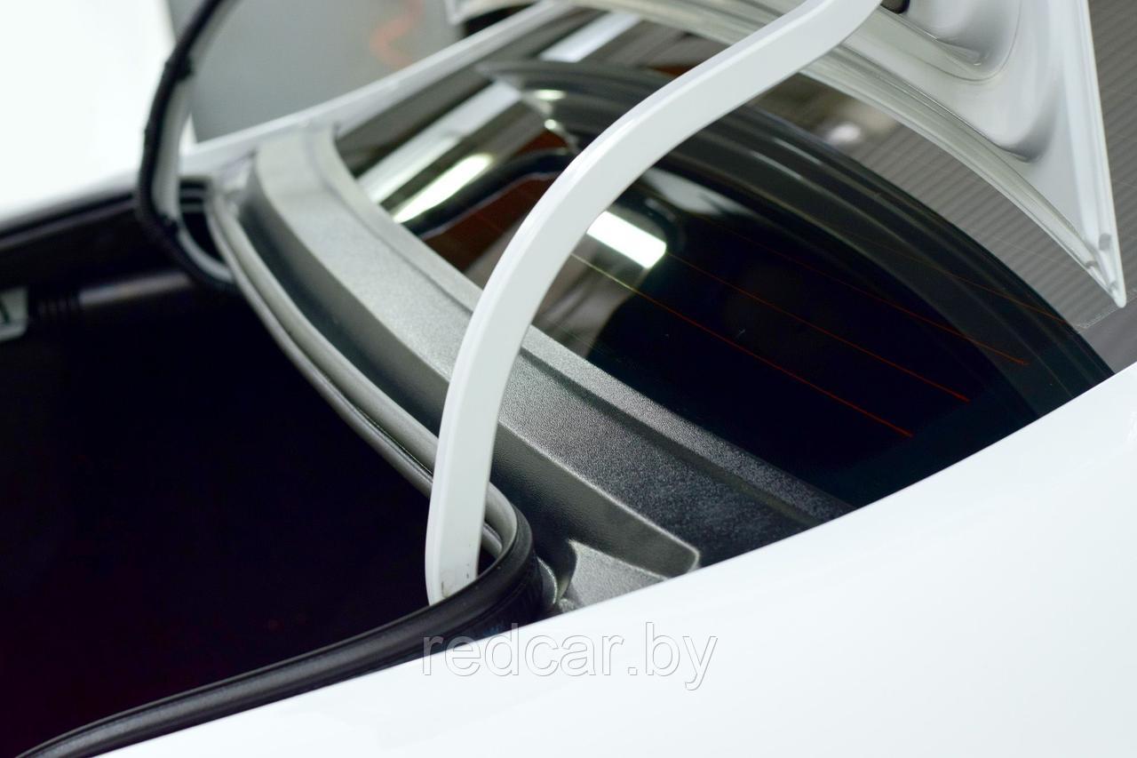 Накладка в проём заднего стекла (ABS) PT GROUP (Россия) ОРИГИНАЛ для LADA Vesta седан с 2014 - фото 1 - id-p137949765