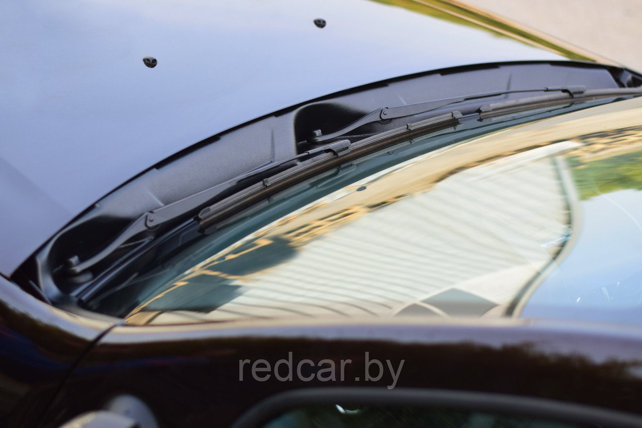 Накладка в проём стеклоочистителей (жабо без скотча, ABS) Nissan Terrano с 2014 - фото 1 - id-p137949769