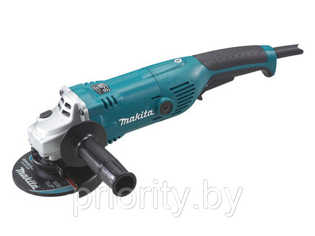 Одноручная углошлифмашина MAKITA GA 5021 C в кор. (1450 Вт, диск 125х22 мм, плавный пуск)