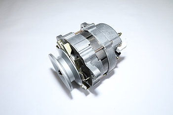 Генератор ЗИЛ 130  65А 1661-3701 ЗИЛ