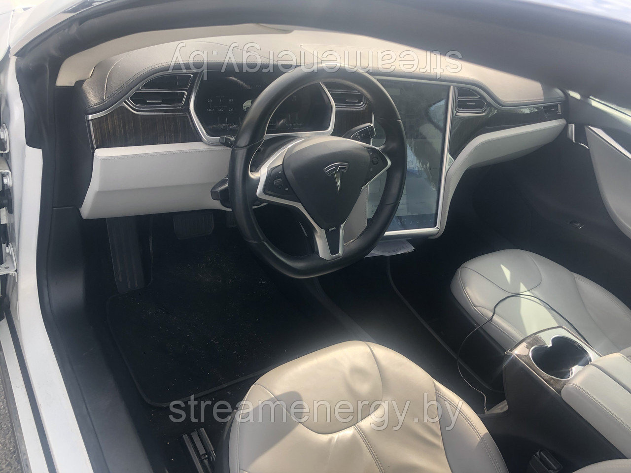 Аренда прокат Tesla Model S - фото 3 - id-p136753239