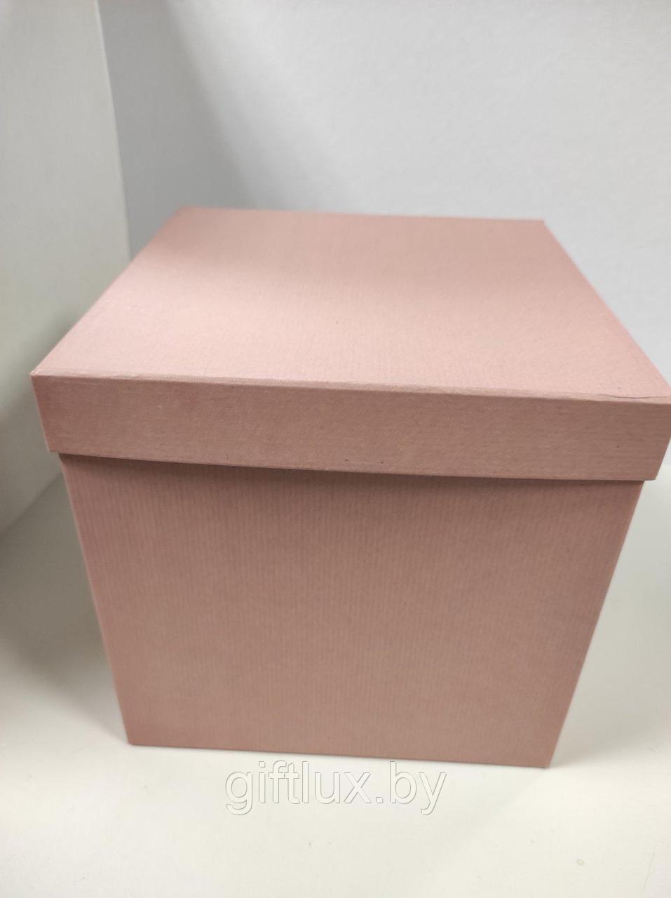 Коробка подарочная 20*20*20 см розовый
