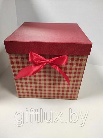 Коробка подарочная 20*20*20 см красная клетка, фото 2
