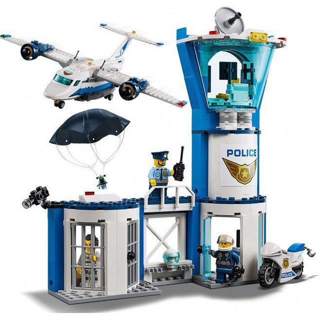 Конструктор Lari Cities 11210 Воздушная полиция: авиабаза (аналог Lego City 60210) 559 деталей - фото 6 - id-p138414155