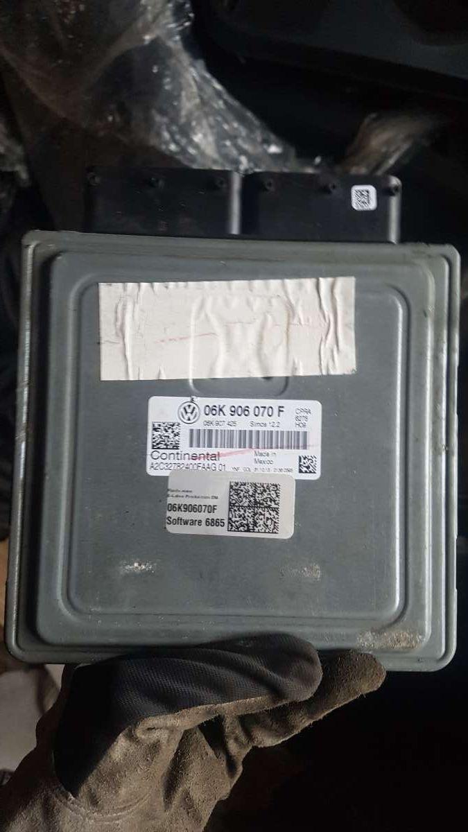 Блок управления двигателем 06K906070F Volkswagen Jetta 6, Джетта 6 2011-2016 гг.в.