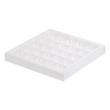 Коробка для 25 конфет Белая с пластиковой крышкой (Россия, 245х245х30 мм) 050620