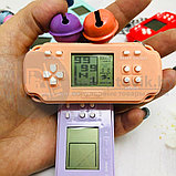 Брелок - тетрис Mini Game Player (с кольцом, карабином и колокольчиком) Красный с белыми кнопками, фото 9