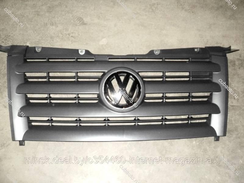 Решетка радиатора центральная VW CRAFTER 06- - фото 1 - id-p139440216