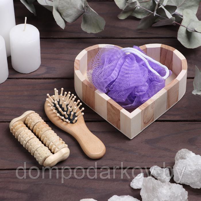 Набор банный в деревянном ушате, 3 предмета: мочалка-бант, расчёска, массажёр, цвет МИКС - фото 2 - id-p139584209