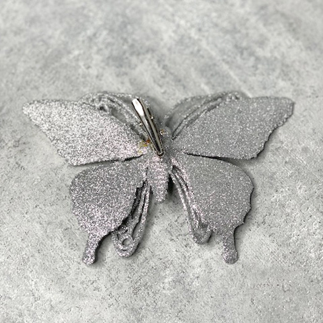 Бабочка серебрянная декоративная на прищепке - фото 2 - id-p139798414