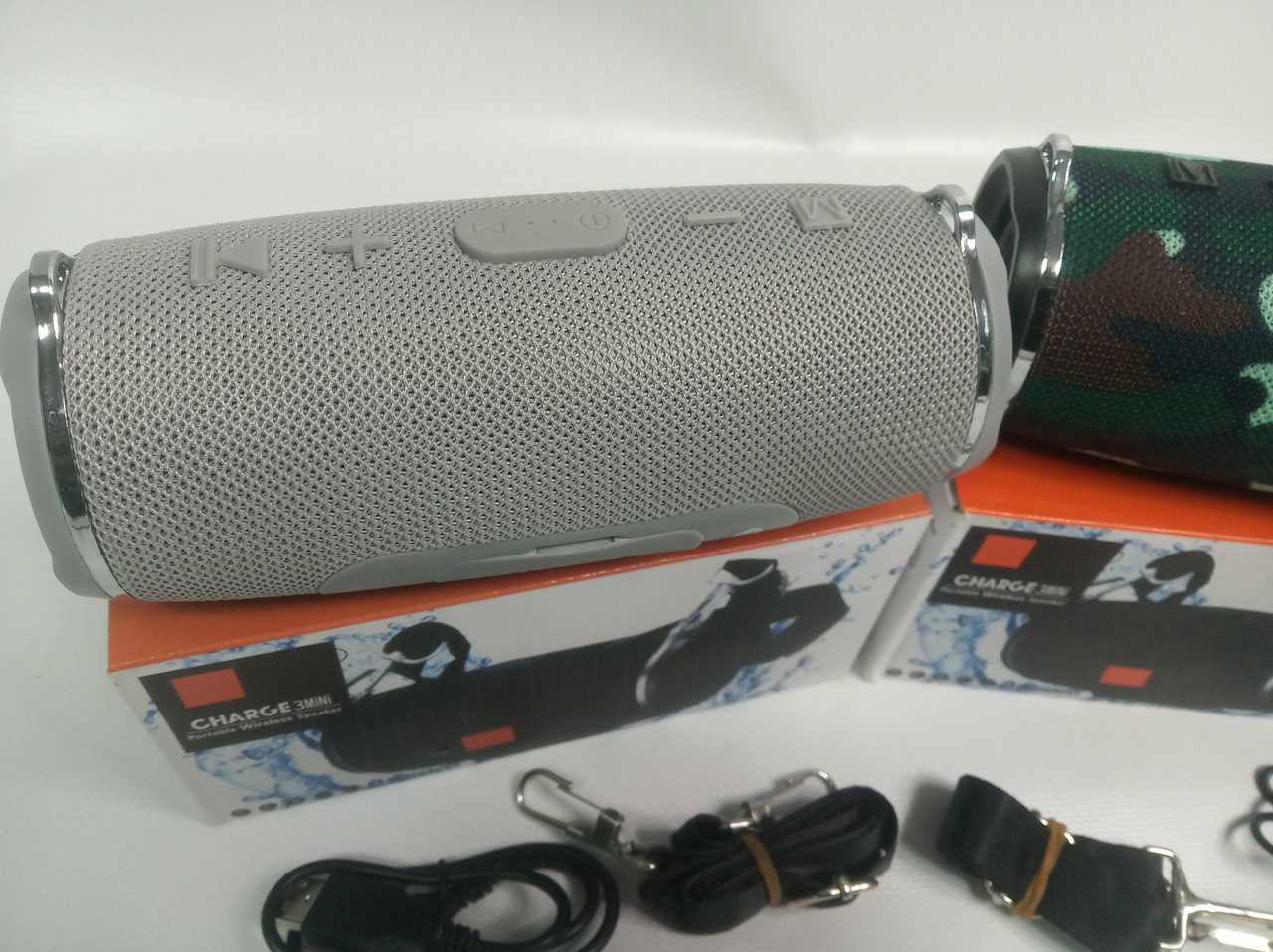 Портативная колонка JBL Charge 3 MINI + в дизайне (копия) - фото 4 - id-p78699697