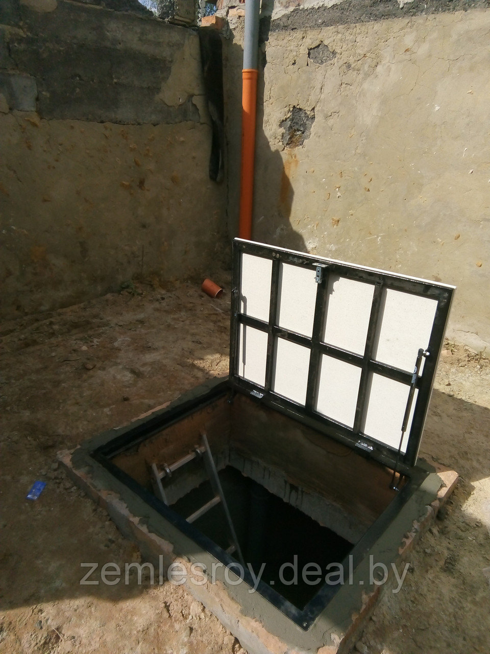 Погреб бетонный готовый: услуги, доставка, цена от 4500 рублей за штуку - фото 3 - id-p139877314