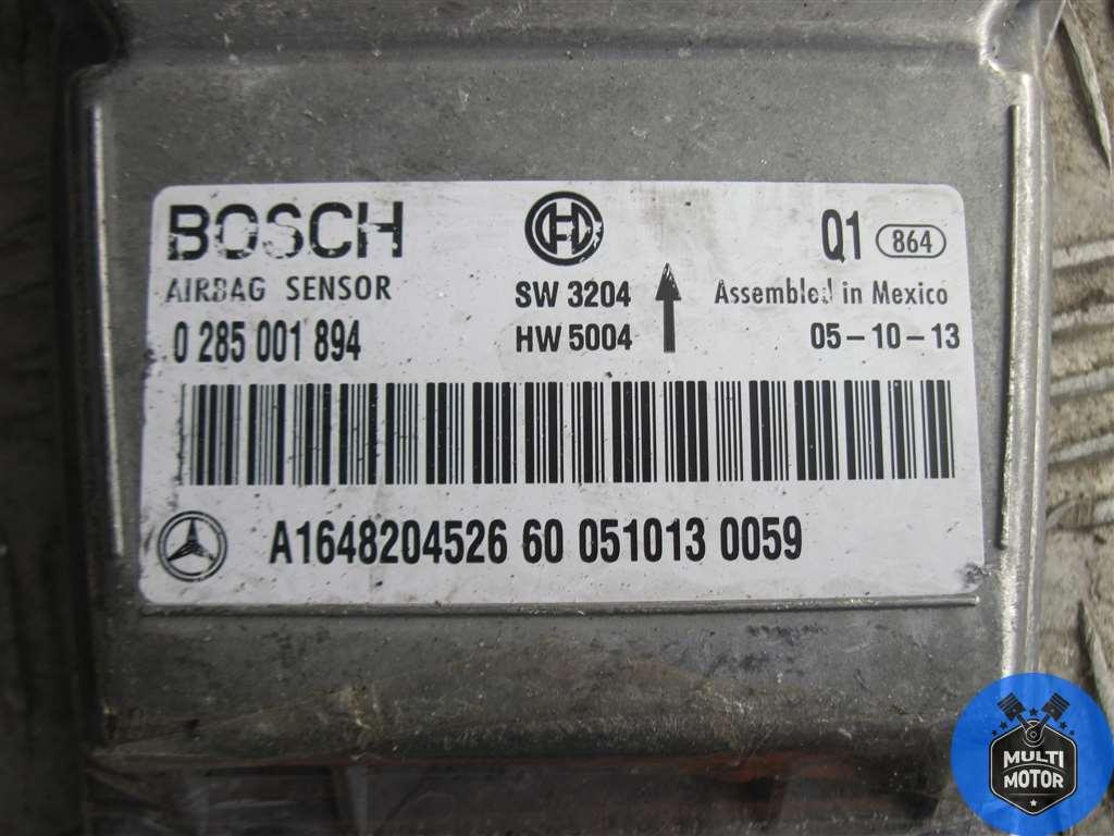 Блок управления air bag MERCEDES ML W164 (2005-2011) 3.2 CDi V6 224 2009 г. - фото 2 - id-p140115322