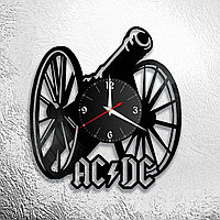 Часы из виниловой пластинки "AC DC "версия 2