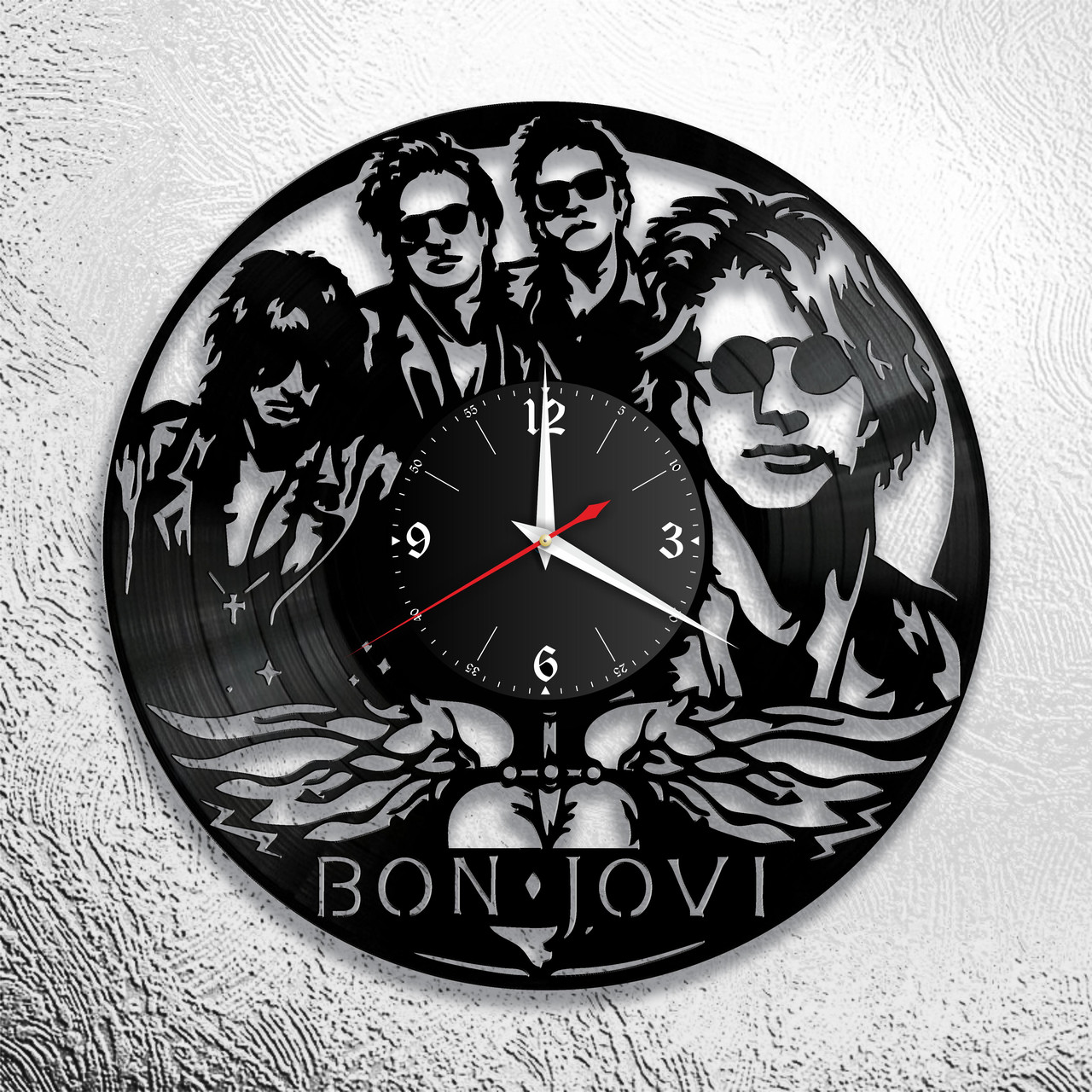 Часы из виниловой пластинки "Bon Jovi  "версия 1