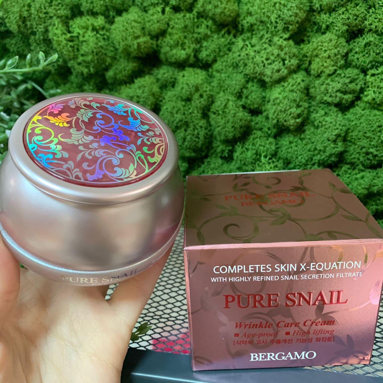 Крем для лица с муцином улитки антивозрастной Bergamo Pure Snail Wrinkle Care Cream, 50 мл - фото 1 - id-p140323478