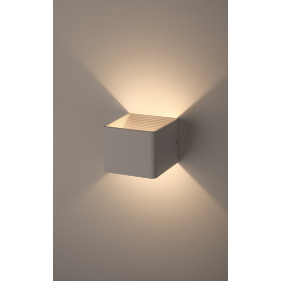Светильник ЭРА WL3 WH Декоративная подсветка светодиодная 6Вт IP 20 белый - фото 1 - id-p140361533