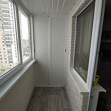 Шкафы раздвижные на балкон