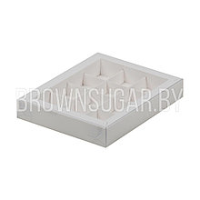Коробка для 12 конфет Белая с пластиковой крышкой (Россия, 190х150х30 мм)