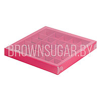 Коробка для 25 конфет Красная матовая с пластиковой крышкой (Россия, 245х245х30 мм)