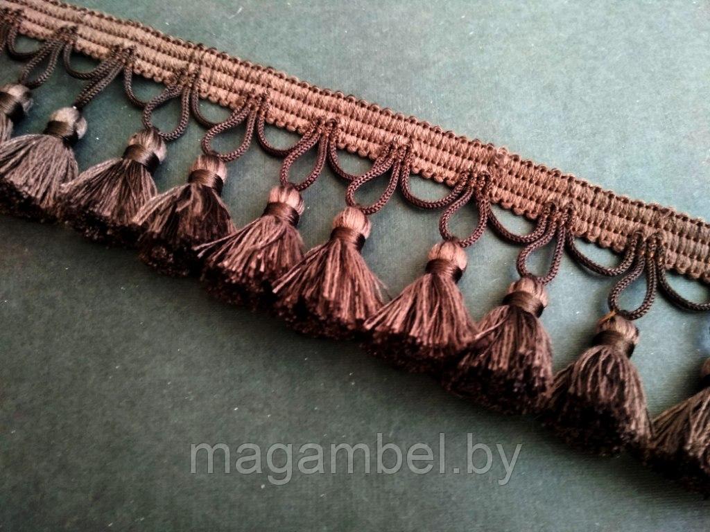 Бахрома декоративная фиолетово - коричневого цвета цвета.