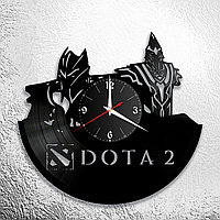 Часы из виниловой пластинки  "Дота" версия 1