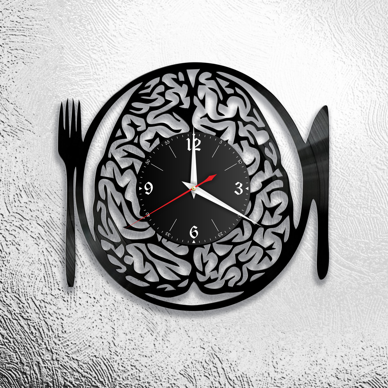 Часы из виниловой пластинки "Питаем мозги"
