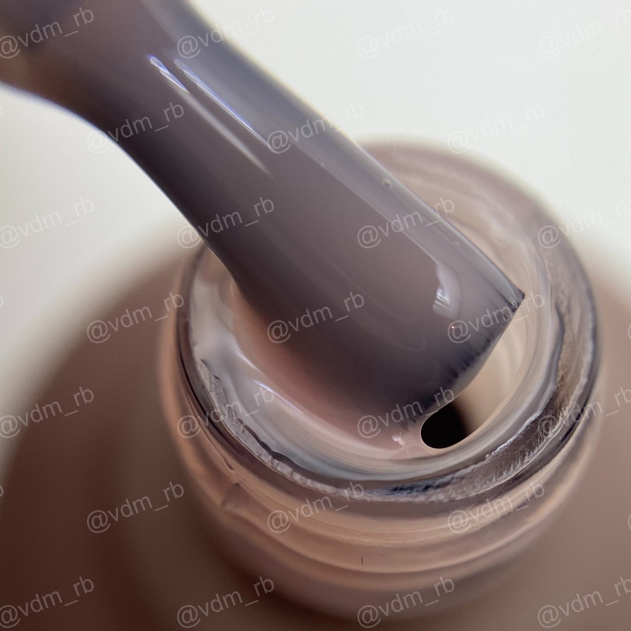 Камуфлирующая база Cover Base Soak off French Lilly Beaute №006, 12 мл