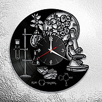 Часы из виниловой пластинки "Химия" версия 1