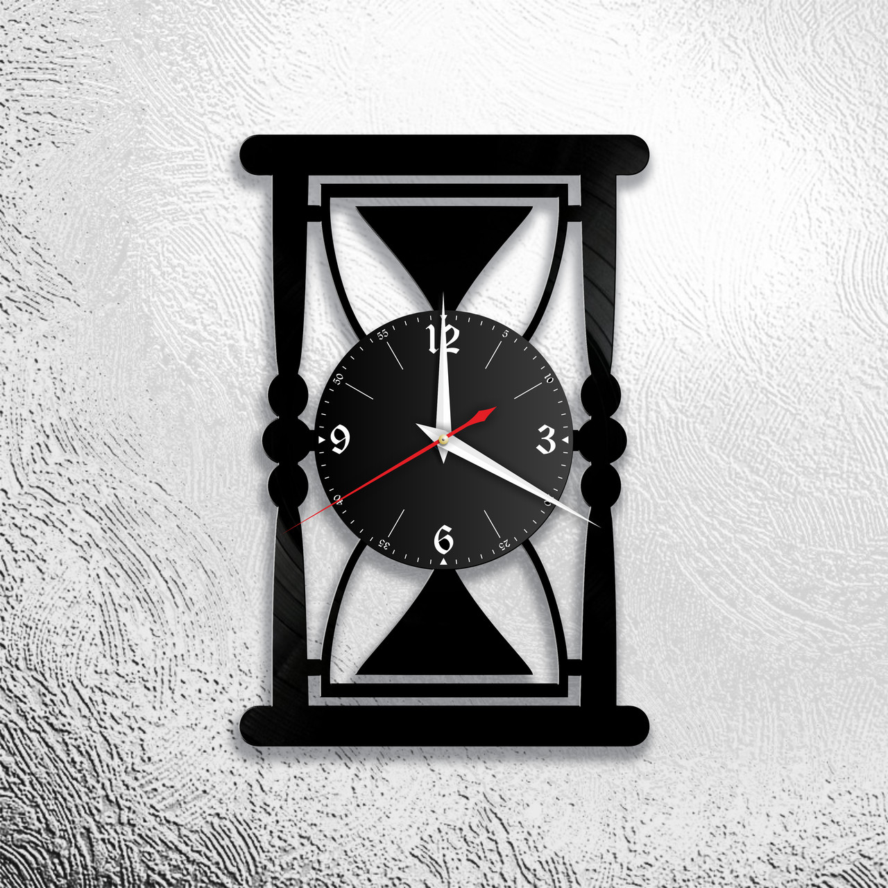 Часы из виниловой пластинки "Песочные часы " Версия 1, фото 1