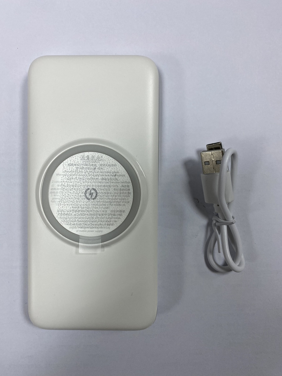 PowerBank Wireless Универсальный 10000mach + беспроводная зарядка - фото 2 - id-p140457029