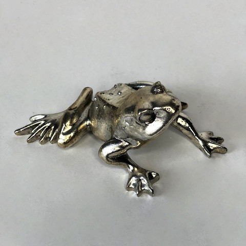 Фигурка Лягушка  любопытная серебрянная