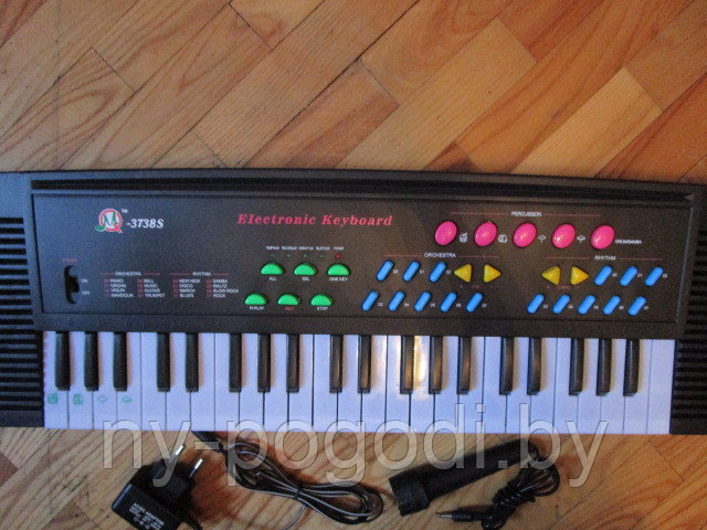 Детский электронный синтезатор 64 см пианино с микрофоном арт.3738S 37 KEy Electronic Keyboard - фото 1 - id-p11047784