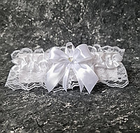 Подвязка невесты кружевная белая с атласной лентой 2,5 см