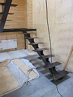 Металлокаркас для лестницы на монокосоуре модель 81