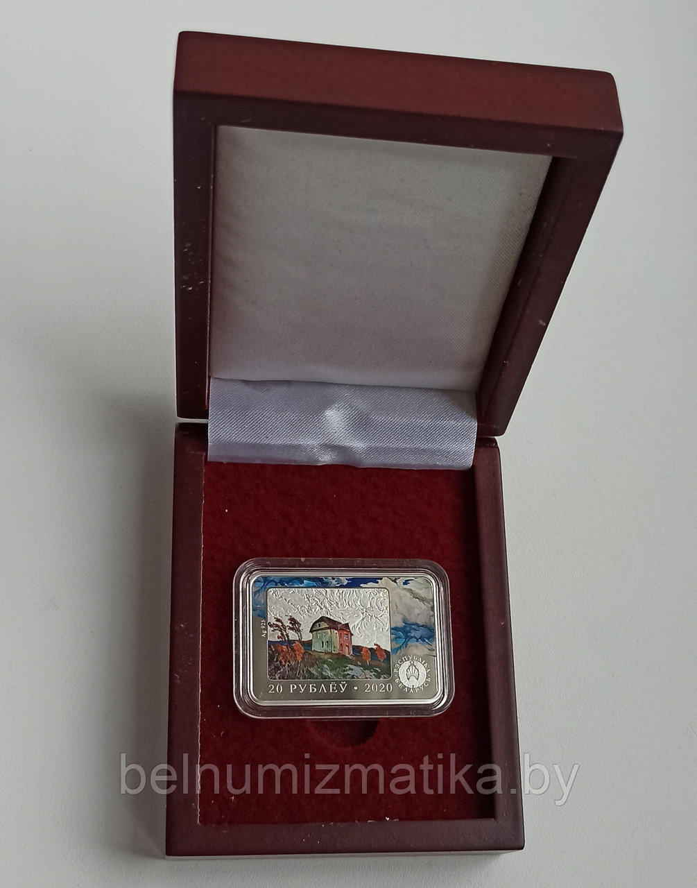 Футляр для одной монеты 28.00 х 40.00 мм деревянный Бордовый ложемент - фото 1 - id-p141396842