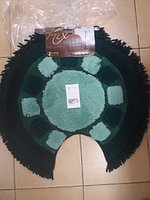 Коврик круг d 70 см с вырезом под унитаз темно-зеленый