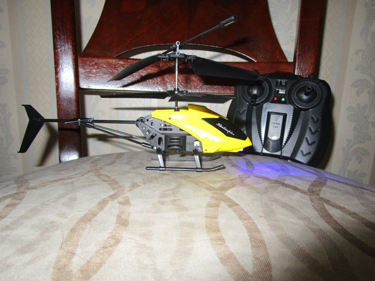 Детский радиоуправляемый вертолет - фото 3 - id-p11183865